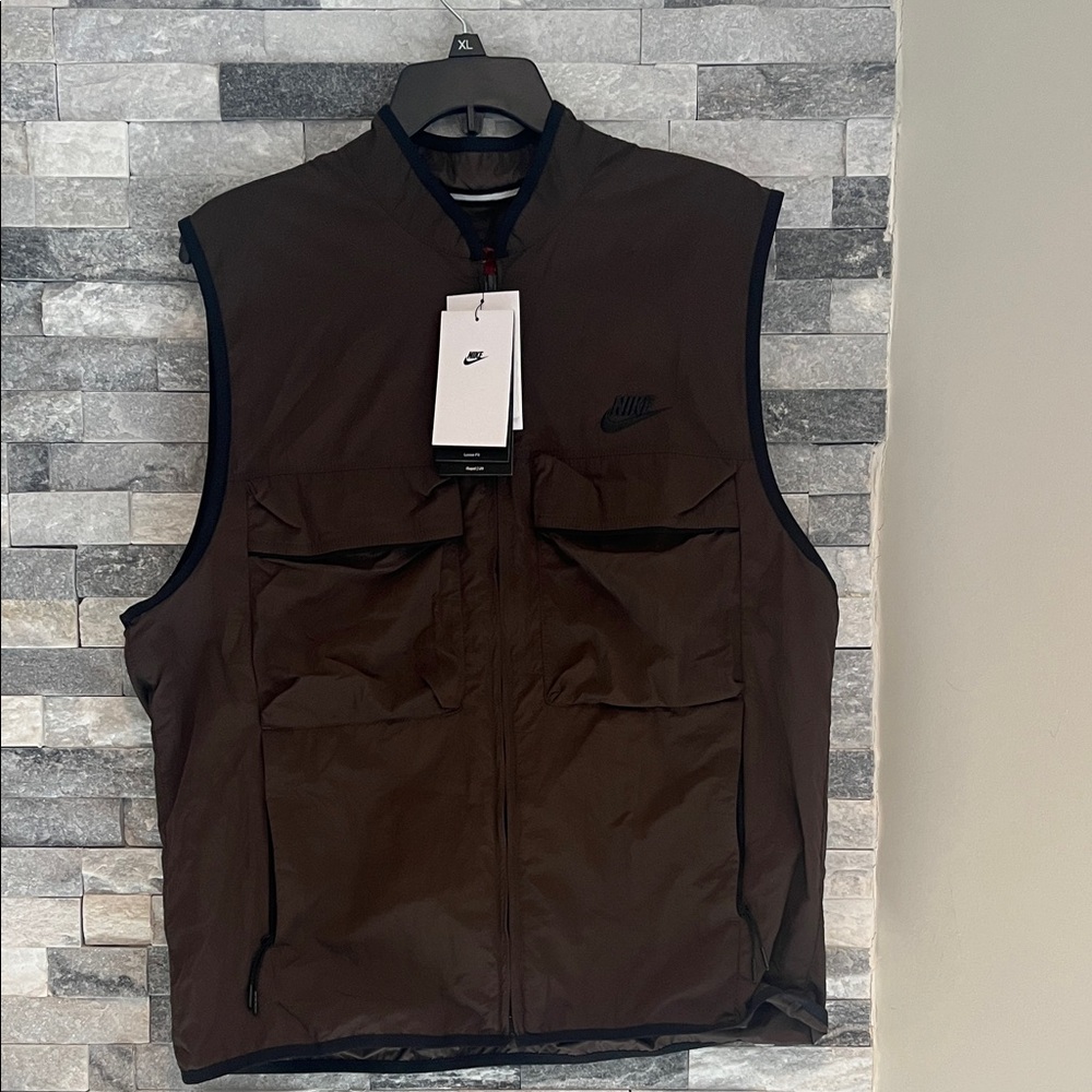 Nike Dark Brown Men's Vest